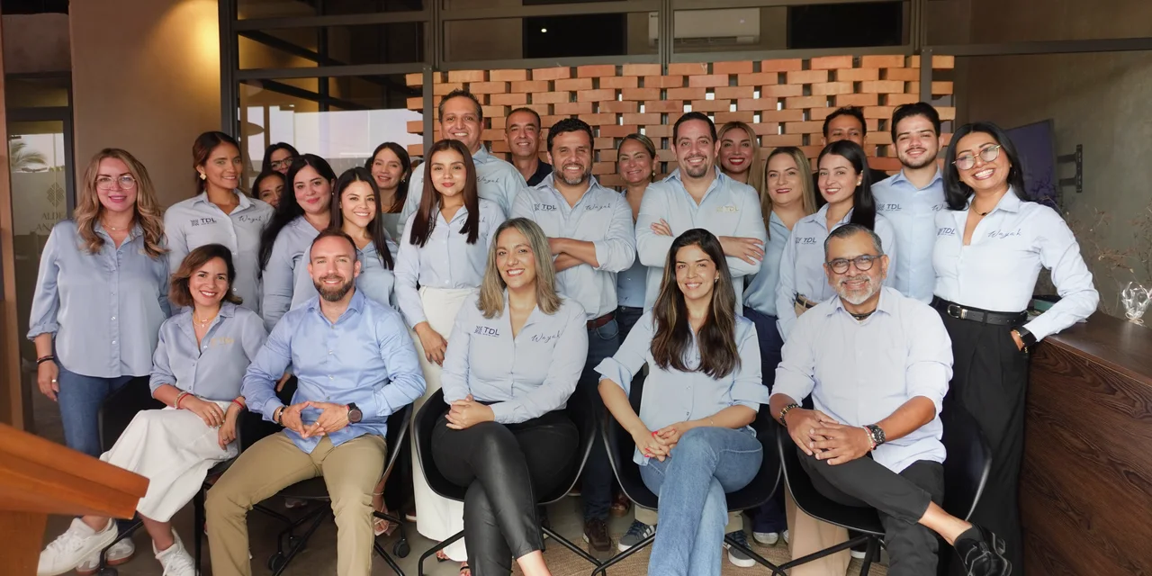 Retrato de grupo del equipo de Taller del Ladrillo.